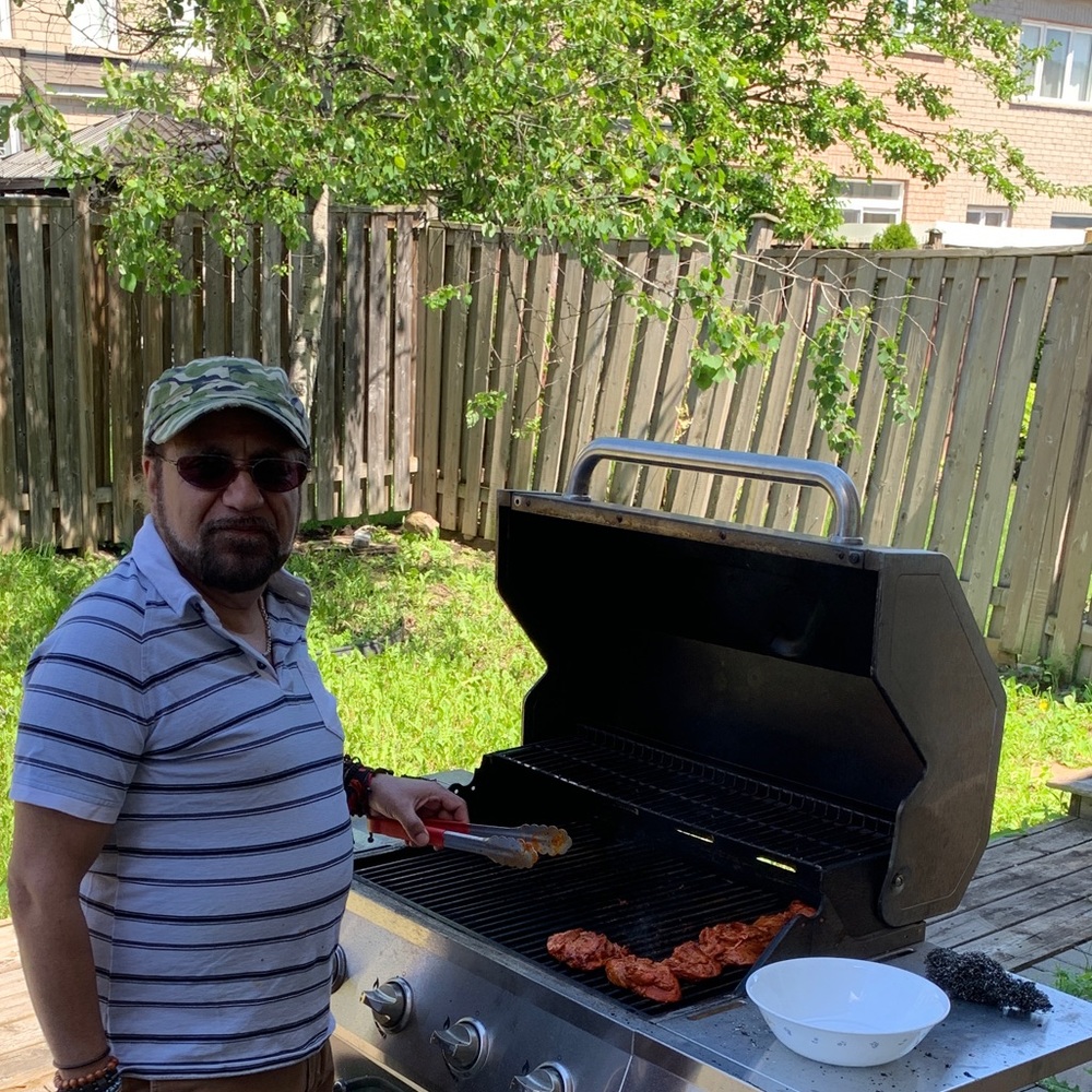 Meet your Posher, Karim